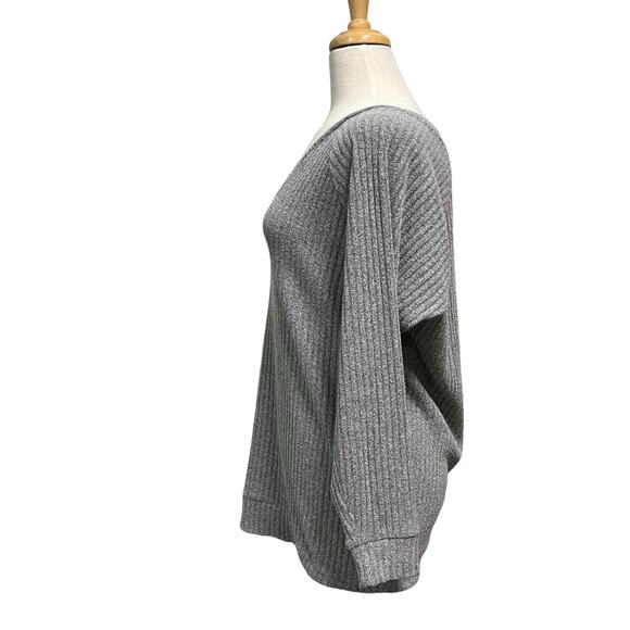 Wilfred Free Aritzia Sweater Sz S Gray V Neck 3/4 Sleeves Oversized Minimalist - Picture 3 of 9